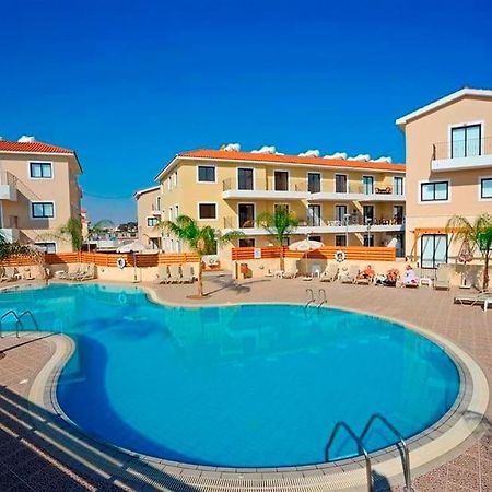 Stay Kyklades Resort & Spa Paralimni Exterior photo